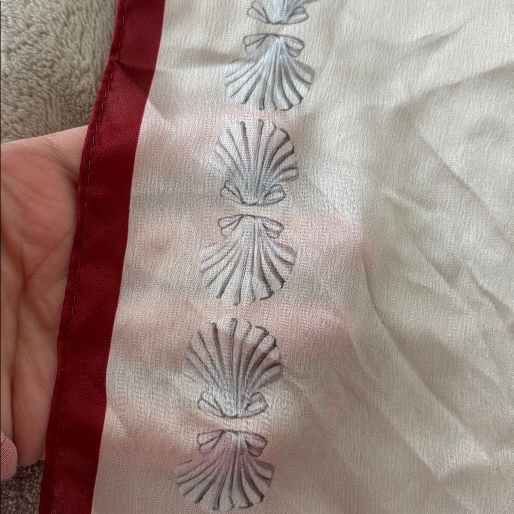 H&M shells scarf - Picture 4 of 5
